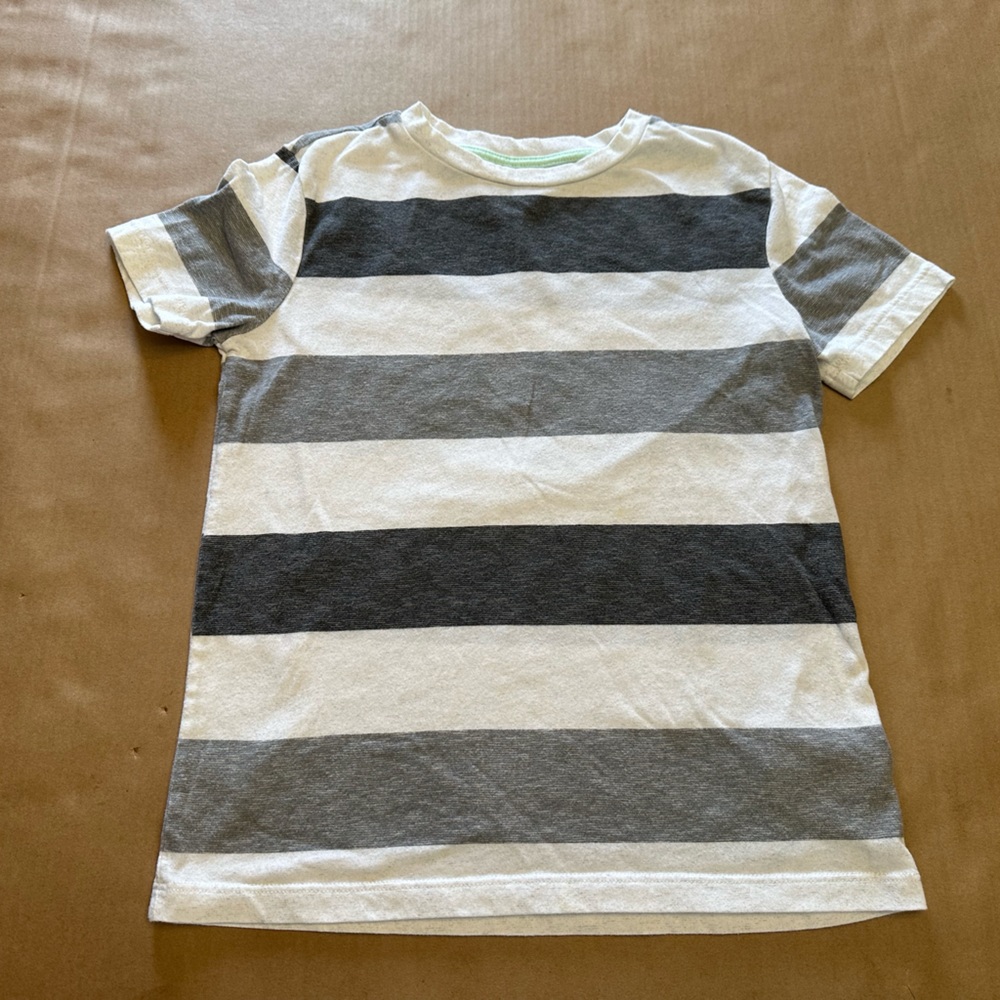 Old Navy Tee Shirt Size M (8)